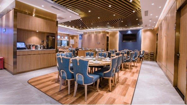 裝修工藝：木線條、金屬線條、石膏線條這些裝飾線條有哪些區(qū)別？