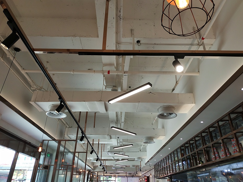 深圳餐飲店鋪裝修設(shè)計公司-文豐裝飾